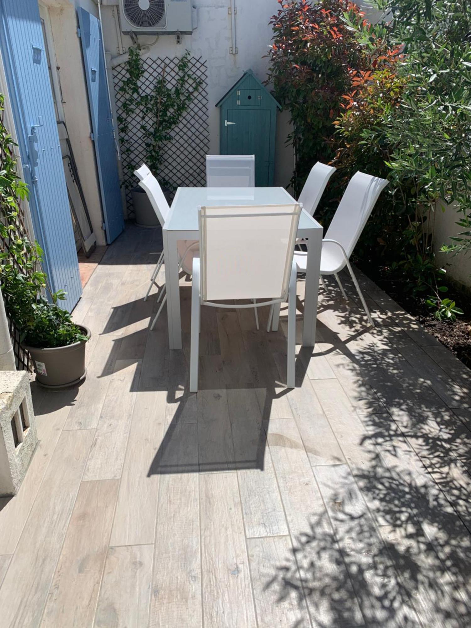 Appartement De Standing Avec Terrasse Saintes-Maries-de-La-Mer Exterior foto